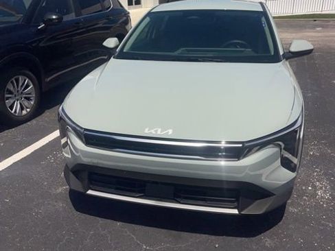 Used 2025 Kia K4 EX FWD image 2