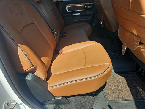 Used 2015 RAM 1500 Laramie Longhorn w/ Convenience Group AWD/4WD image 24