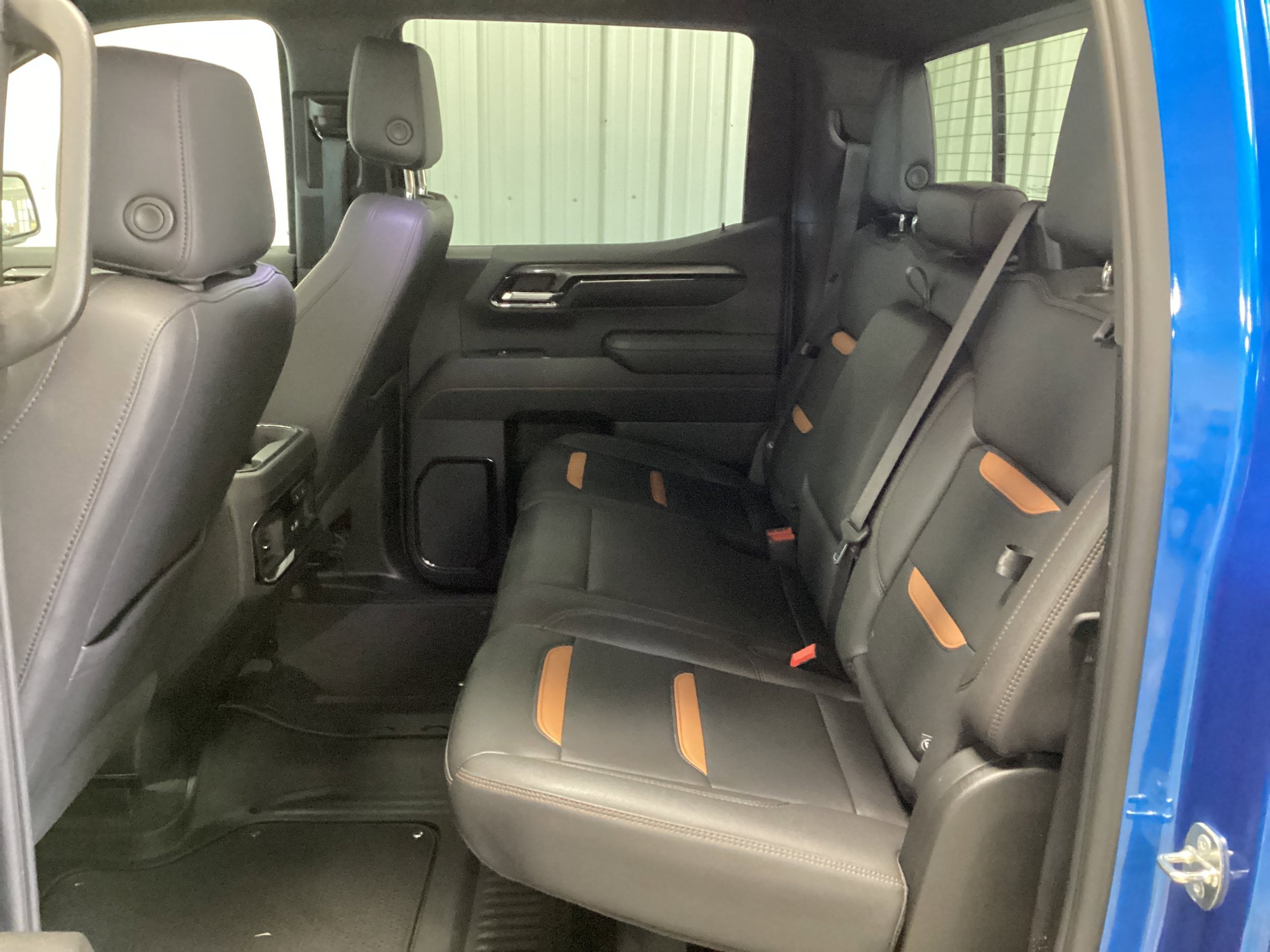 Used 2024 GMC Sierra 1500 AT4 w/ AT4 Premium Package AWD/4WD image 34