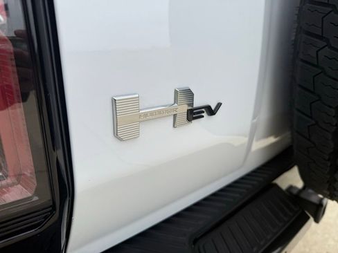 Used 2025 GMC Hummer EV 3X image 58