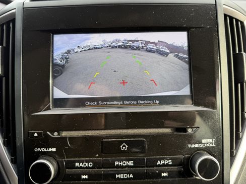 Used 2019 Subaru Forester Premium image 4