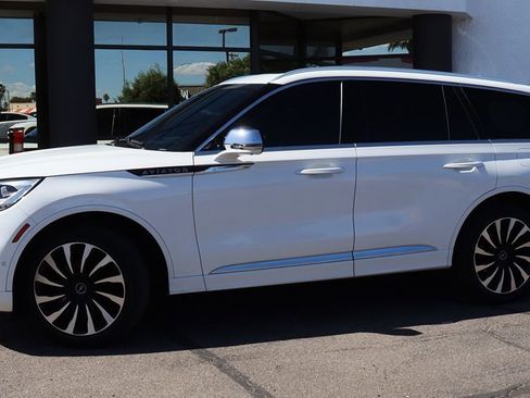 Used 2020 Lincoln Aviator Black Label w/ Dynamic Handling Package image 4
