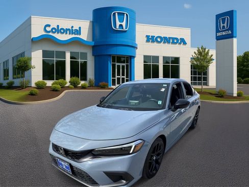 Used 2024 Honda Civic Sport image 2