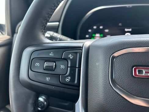 Used 2023 GMC Yukon SLT w/ SLT Premium Package RWD image 26