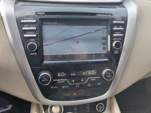 Used 2015 Nissan Murano SL w/ SL Technology Package AWD/4WD image 3