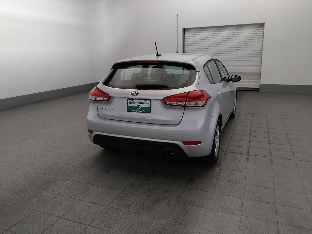 Used 2017 Kia Forte LX FWD image 7