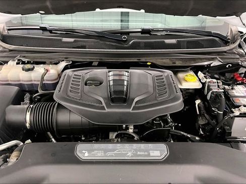 Used 2024 Jeep Wagoneer Series II image 32