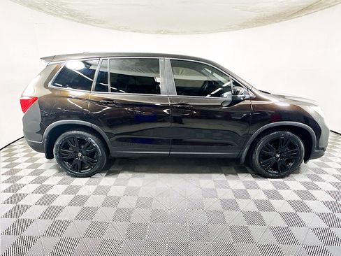 Used 2021 Honda Passport Sport image 2