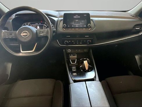 Used 2023 Nissan Rogue S FWD image 7