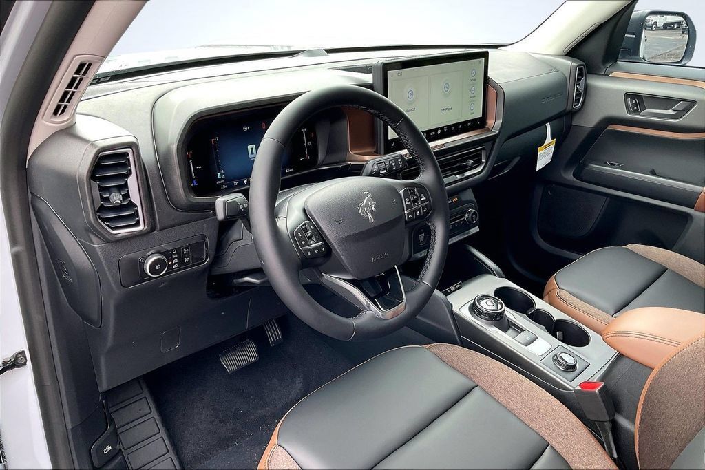 New 2026 Ford Bronco Sport Outer Banks AWD/4WD image 7