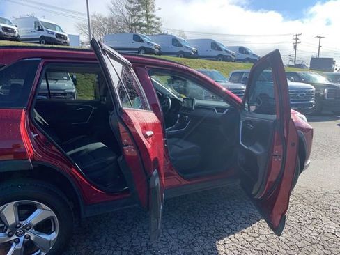 Used 2020 Toyota RAV4 Limited w/ Limited Grade Weather Package image 11