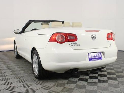 Used 2010 Volkswagen Eos Komfort image 19