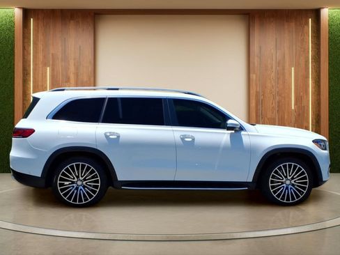 Used 2020 Mercedes-Benz GLS 450 4MATIC image 37