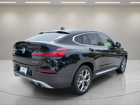 Used 2021 BMW X4 xDrive30i w/ Premium Package AWD/4WD image 5