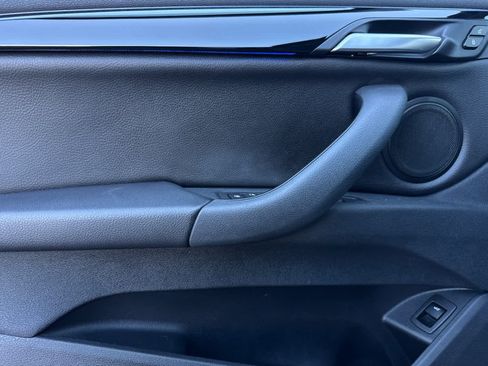 Used 2020 BMW X1 xDrive28i w/ Convenience Package image 12