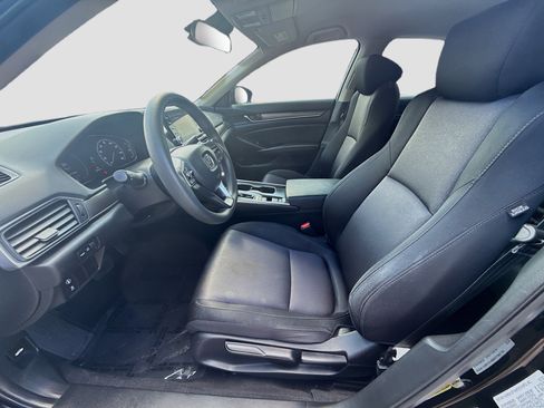 Used 2021 Honda Accord LX image 18