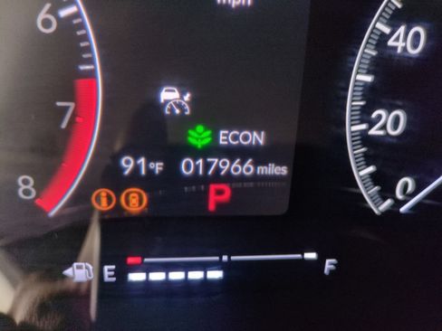 Used 2025 Honda Civic Sport image 16
