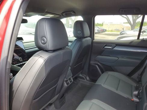New 2026 GMC Terrain AT4 AWD/4WD image 10