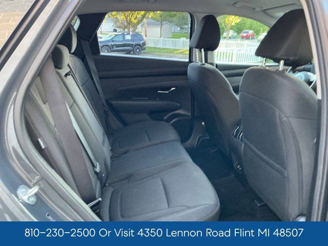 Used 2025 Hyundai Tucson SEL AWD/4WD image 33