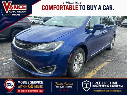 Used 2019 Chrysler Pacifica Touring-L