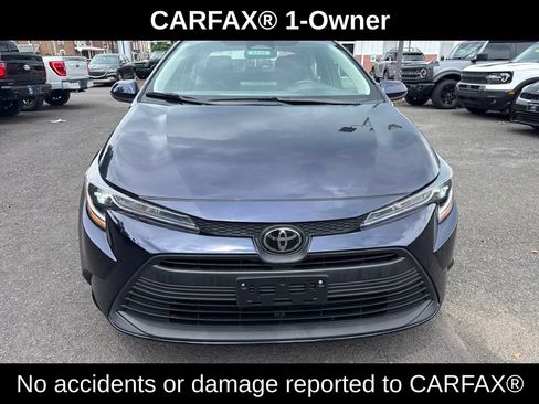 Used 2024 Toyota Corolla LE FWD image 2