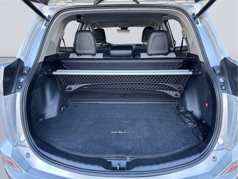 Used 2016 Toyota RAV4 Limited image 26