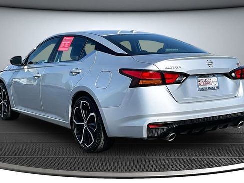 Used 2024 Nissan Altima 2.5 SR image 4