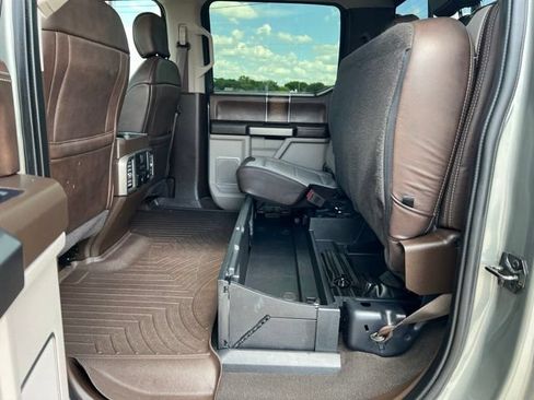 Used 2019 Ford F250 Limited w/ FX4 Off-Road Package AWD/4WD image 14