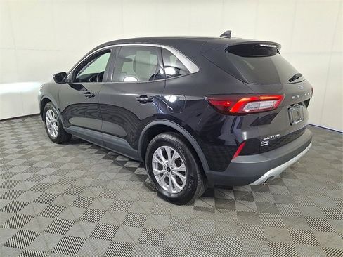 Used 2023 Ford Escape Active image 8