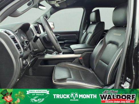 Used 2025 RAM 1500 Laramie image 13