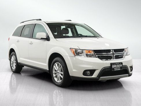 Used 2019 Dodge Journey SE AWD/4WD image 8