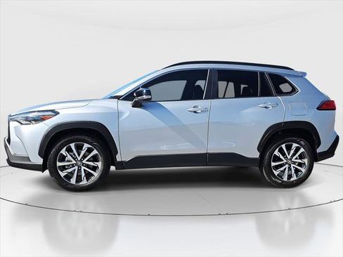 Certified 2025 Toyota Corolla Cross XLE w/ Convenience Package AWD/4WD image 8