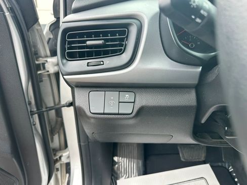 Used 2022 Kia Rio LX FWD image 23