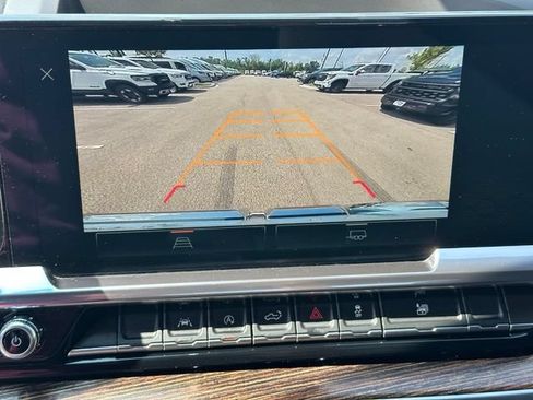 Used 2024 GMC Sierra 1500 Elevation w/ LPO, GMC Protection Package AWD/4WD image 26