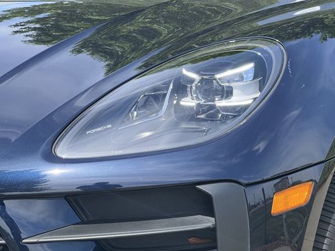 Used 2019 Porsche Macan image 7