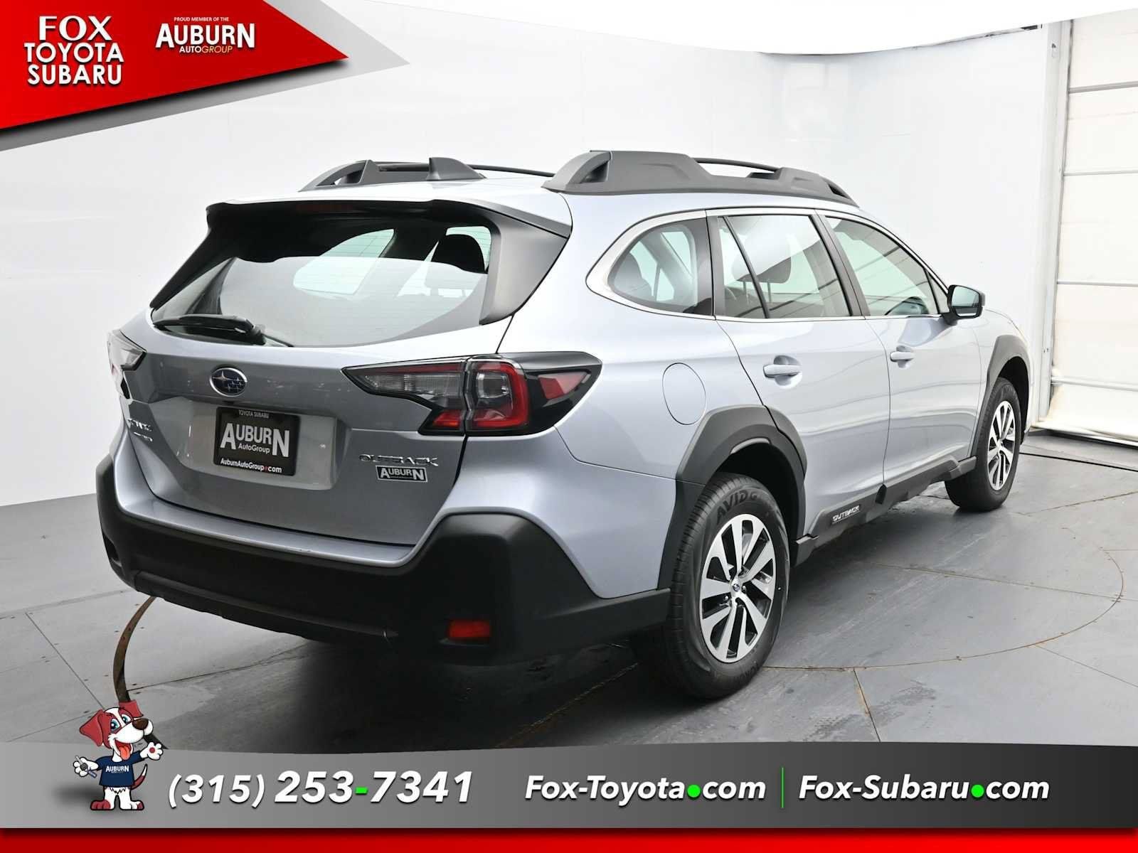 Used 2024 Subaru Outback AWD/4WD image 16