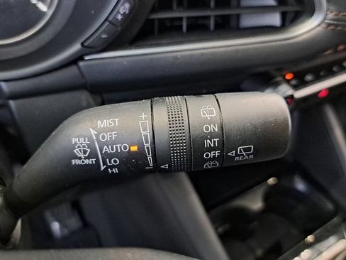 Used 2024 MAZDA MAZDA3 s FWD image 10