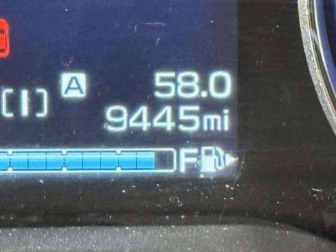 Used 2023 Subaru Crosstrek Hybrid AWD/4WD image 2