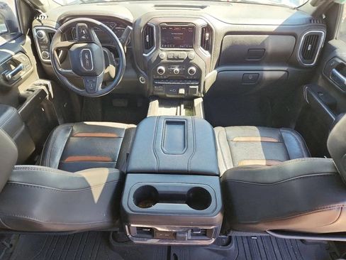 Used 2022 GMC Sierra 1500 AT4 w/ AT4 Premium Package image 8