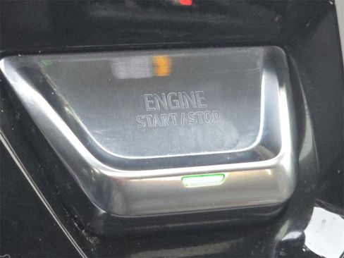 Used 2022 GMC Sierra 1500 AT4 w/ AT4 Premium Package image 39