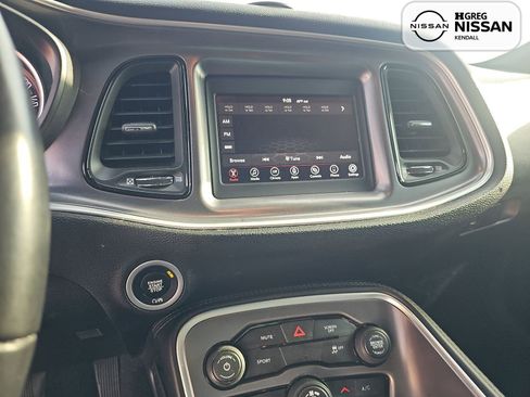Used 2021 Dodge Challenger SXT image 12