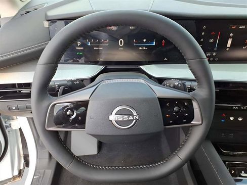 New 2026 Nissan Murano SL image 18