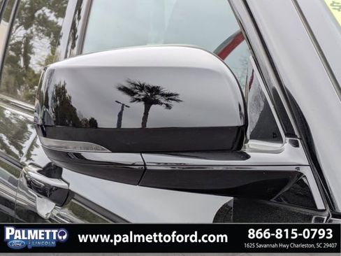 Used 2025 Jeep Grand Cherokee Altitude image 11