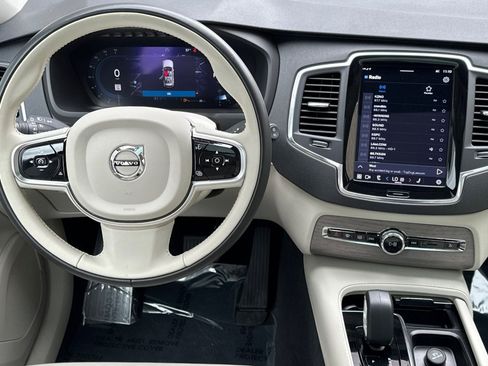 Used 2023 Volvo XC90 B6 Core w/ Climate Package image 15