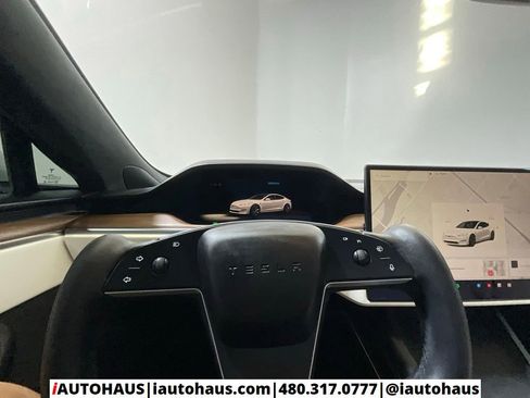 Used 2022 Tesla Model S AWD/4WD image 23