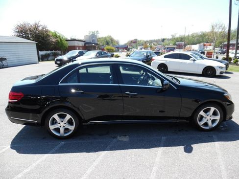 Used 2014 Mercedes-Benz E 350 4MATIC Sedan image 7