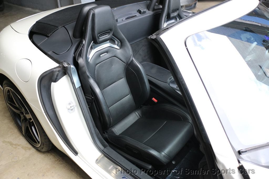 Used 2018 Mercedes-Benz AMG GT Roadster image 29