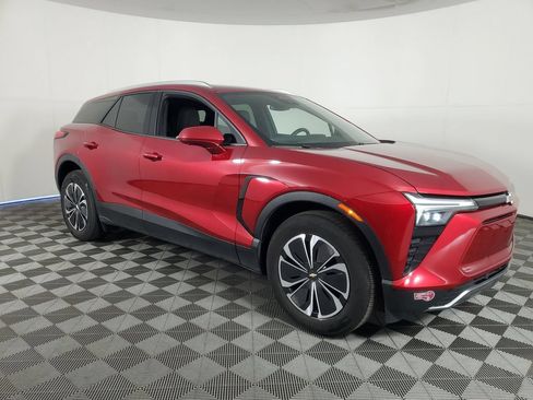 Used 2024 Chevrolet Blazer EV LT AWD/4WD image 2