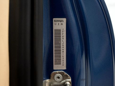 Used 2010 Ferrari California image 82