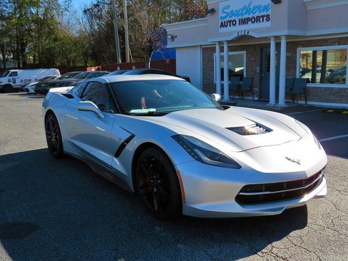 Used 2016 Chevrolet Corvette w/ Z51 Performance Package w/ Battery Protection Package RWD image 8